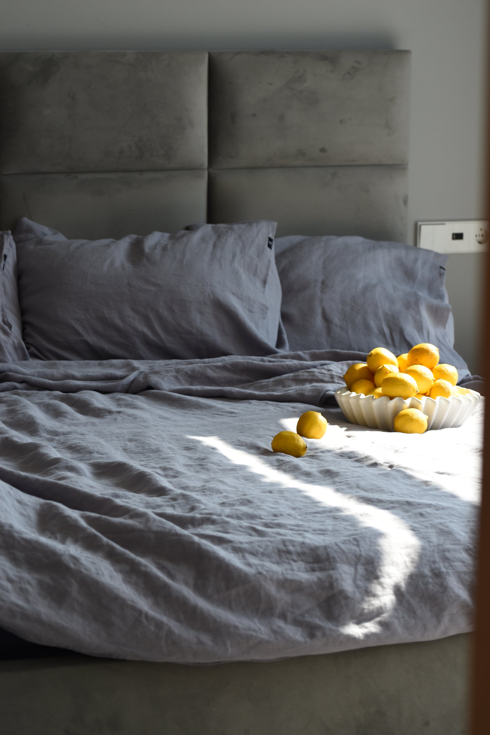 Linen Fitted Sheet – for Natural Comfort and Convenience Dusk Gray - LinumLenis