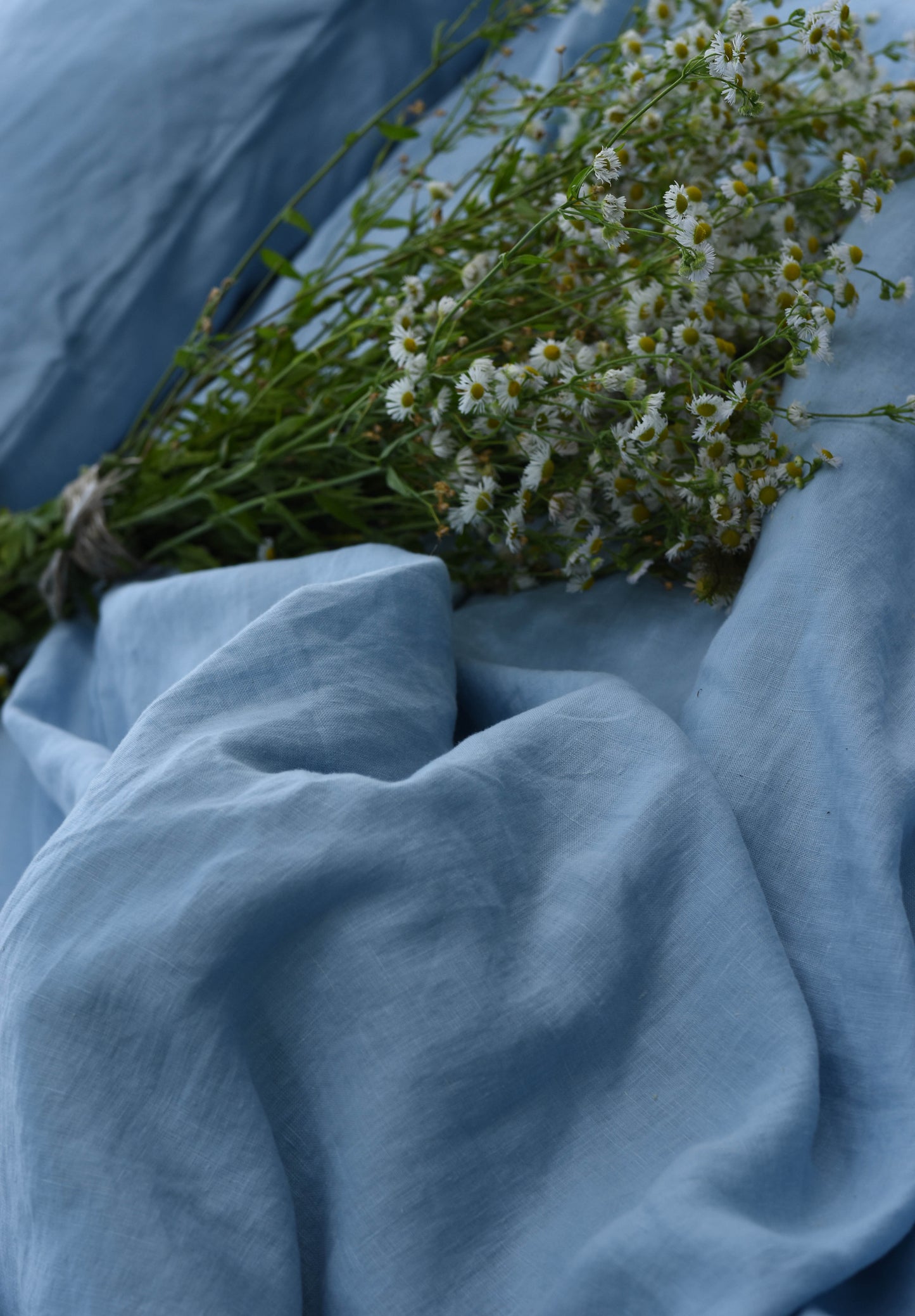 Linen Bedding Set – Light Blue