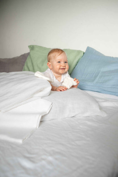 Baby Linen Bedding 3-Piece Set Pure White