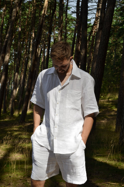 Herren Kurzarmhemd und Shorts Set Reinweiß