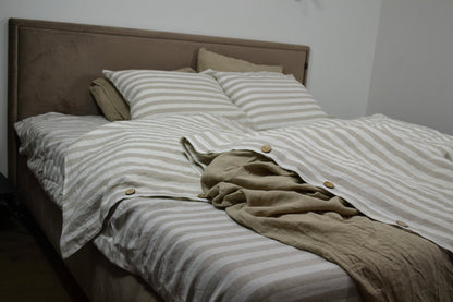 Striped Linen Bedding with Bamboo Buttons - LinumLenis