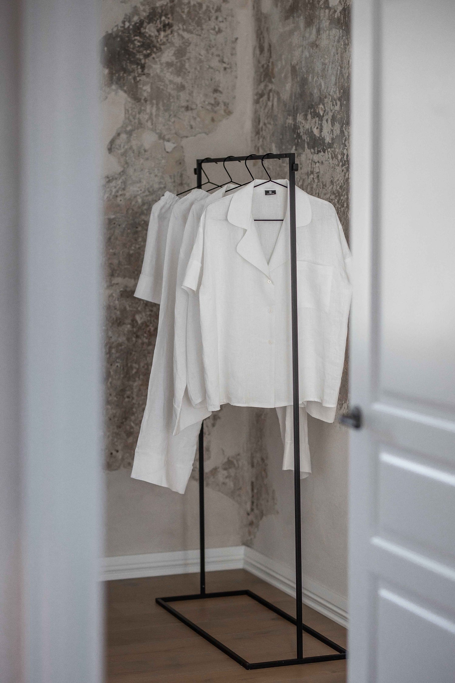 Short Sleeve &amp; Pants – Natural Linen Set in Pure White - LinumLenis